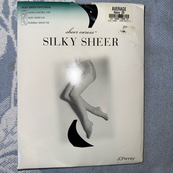 NIP Women’s Average JC Penny Sheer Caress Silky Sheer Pantyhose Navy Blue - Picture 1 of 5